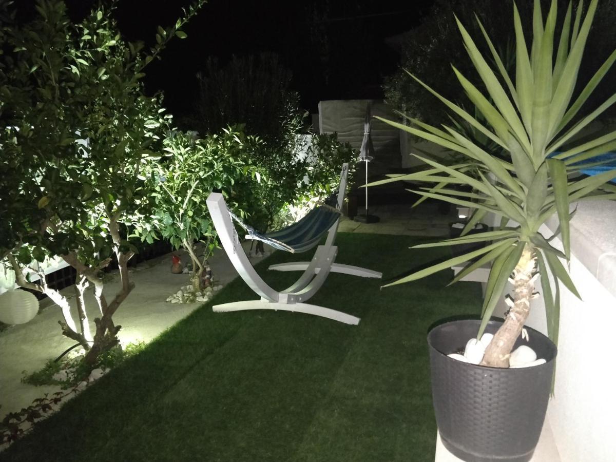 Apartments Villa A - Heating Pool Trogir Ngoại thất bức ảnh
