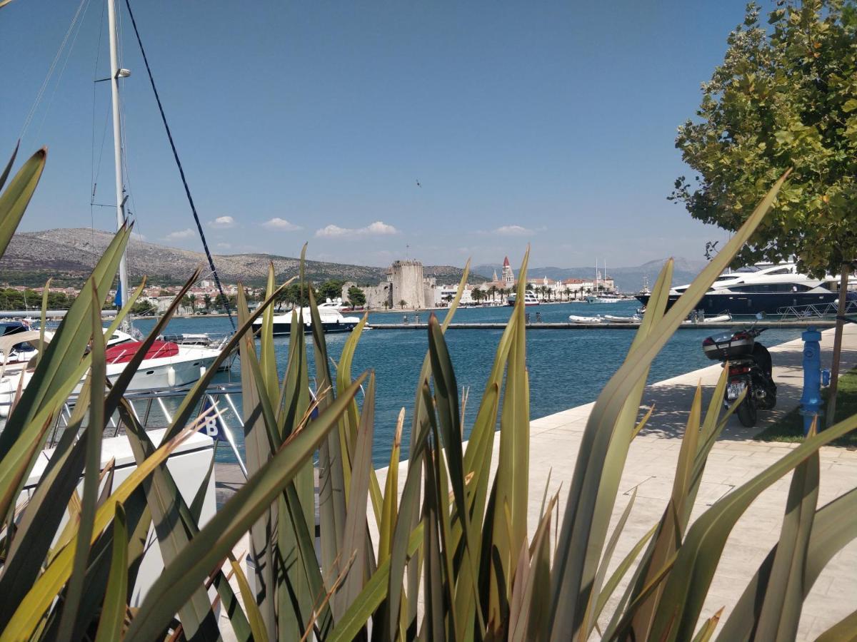 Apartments Villa A - Heating Pool Trogir Ngoại thất bức ảnh