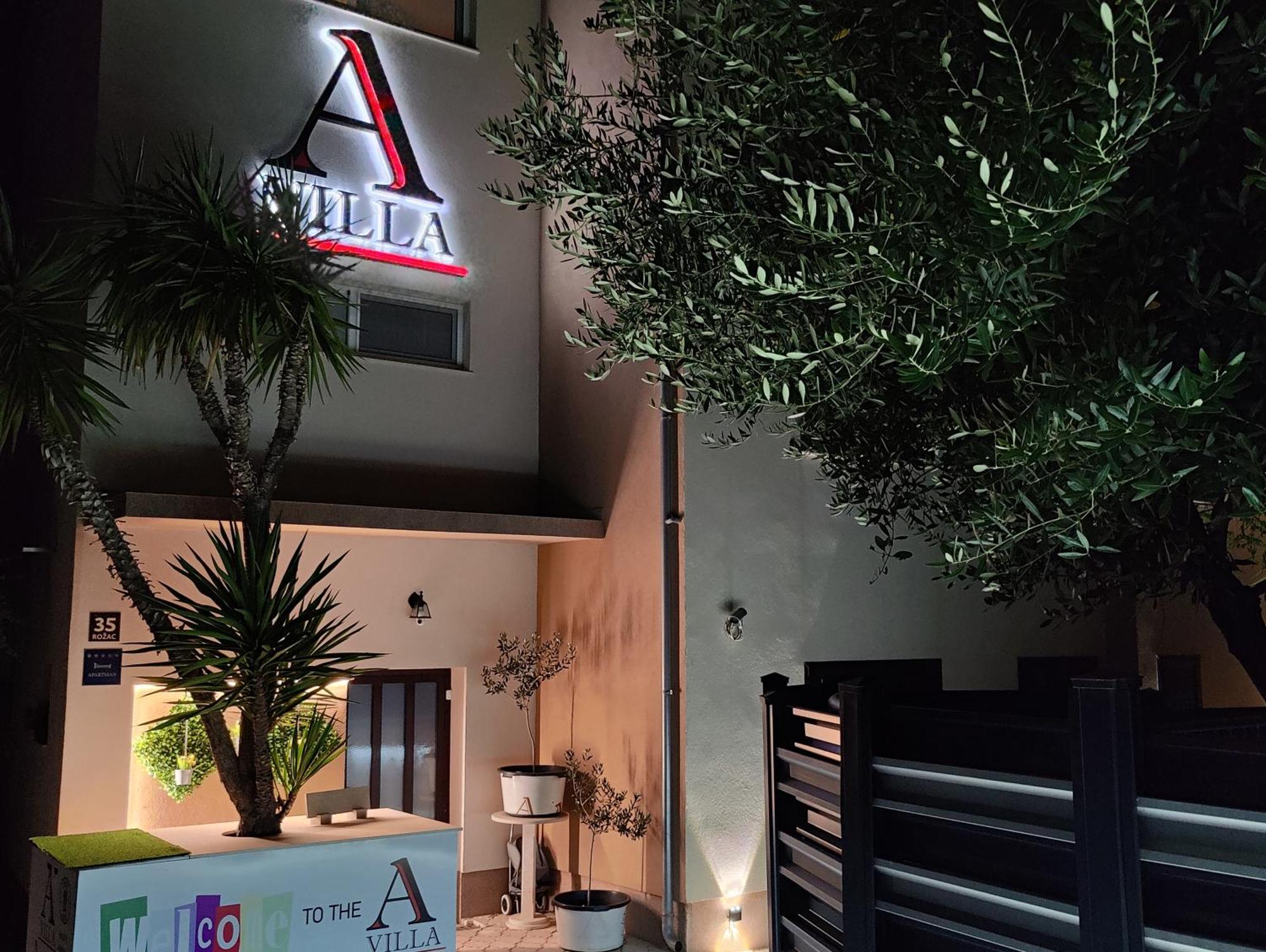 Apartments Villa A - Heating Pool Trogir Ngoại thất bức ảnh